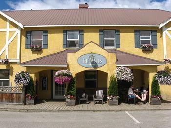 Hotel The Wells Quesnel Exterior foto